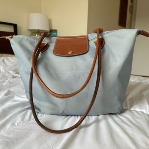 Longchamp tote in slate blue 🐋